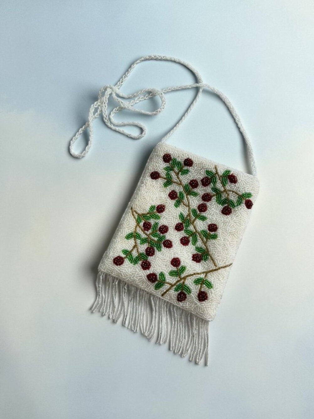 ERMO Vintage White Berry Beaded Fringe cocktail Bag
